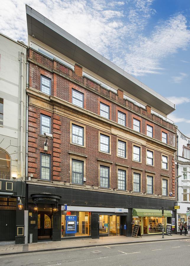 فندق جورج ستريت أكسفورد المظهر الخارجي الصورة The former department store, now apartments